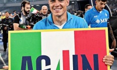 开云体育视频直播-那不勒斯签下外援，助力球队实力提升的简单介绍