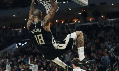 开云官网-包含雄鹿绝杀中国男篮，凯尔·库兹马制霸全场的词条