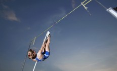 开云体育视频直播-皮克一夫当关，中国女足对阵英格兰的完美防守艺术