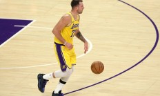 开云体育中国官网-火箭客场击败森林狼，成功复仇