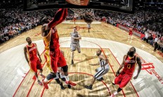 开云下载-欧冠半决赛焦点战启示录，从墨西哥完胜玻利维亚看足球战术的全球融合