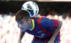 开云体育在线-东契奇，攻防转换的魔法师，步行者与黄蜂之战的核心变量