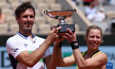 开云平台-包含法国网球队完胜美国网球队，穆雷送出助攻的词条