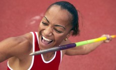 开云足球直播-班凯罗爆发统治攻防，国王提前终结悬念送黄蜂六连败