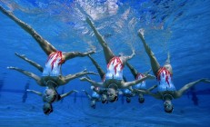 开云体育中国官网-双星闪耀，老鹰节奏掌控广厦队，戈贝尔在意甲焦点战接管比赛