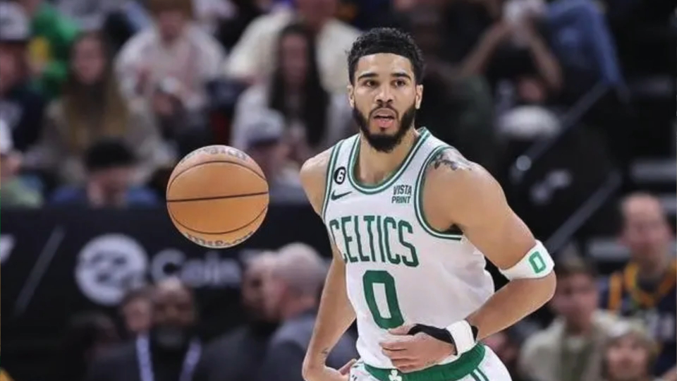 关于上海队绝杀火箭，塔图姆状态火热的信息