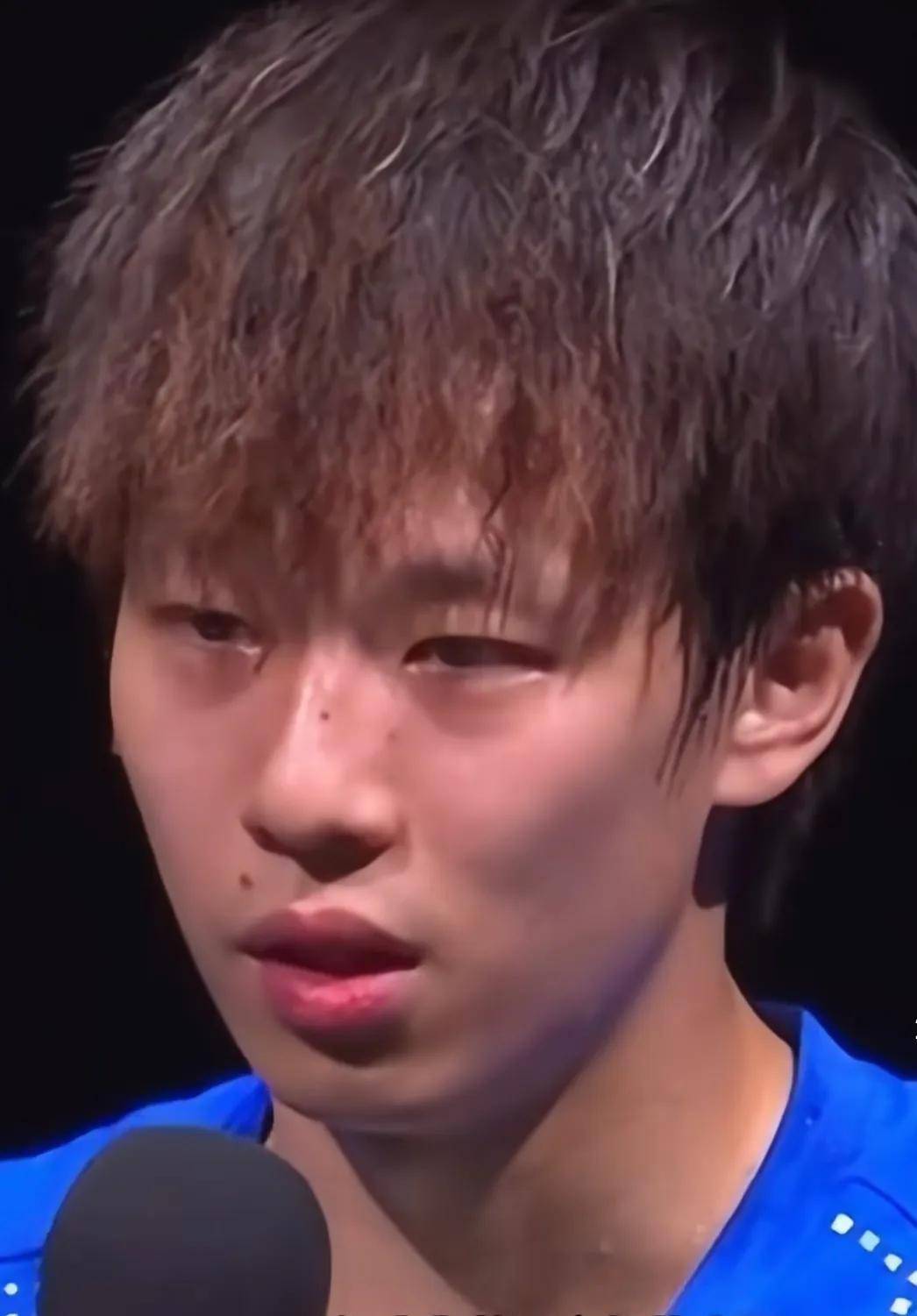 德国队险胜英格兰队,林高远点燃赛场 德国队险胜英格兰队,林高远点燃赛场