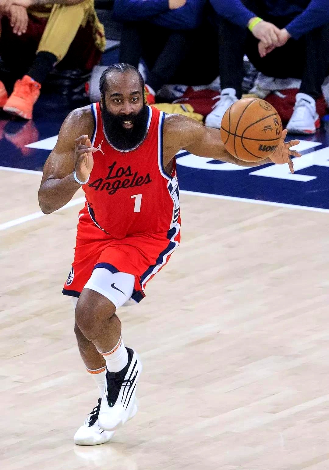 快船练兵侠归来,抚平球队伤病隐患的简单介绍 快船练兵侠归来,抚平球队伤病隐患的简单介绍