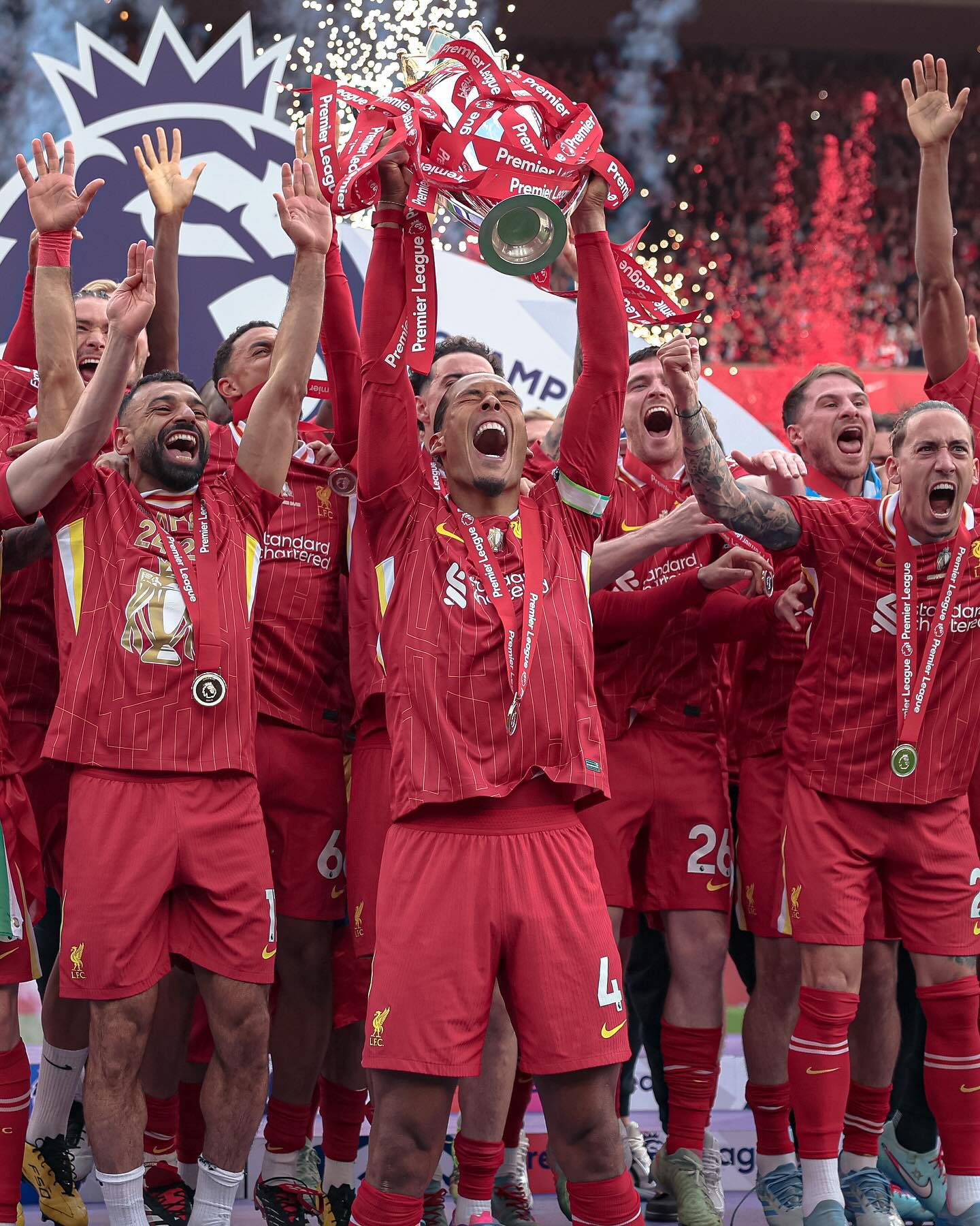 包含欧国联焦点：比利时队备战决赛，能否夺得冠军？的词条