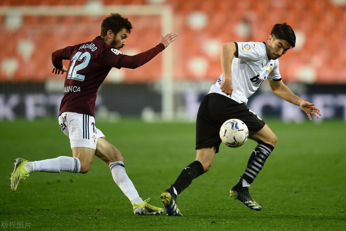 安格斯主场战胜对手，取得关键胜利的简单介绍