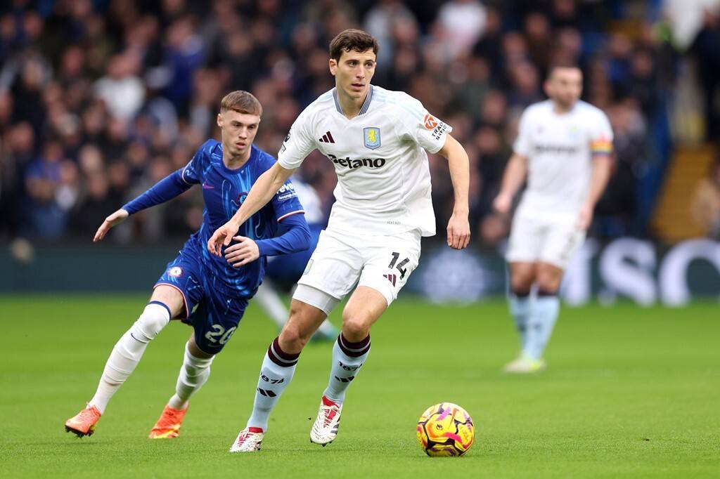 帕尔默斯-与阿斯顿维拉战平，互不相让的简单介绍