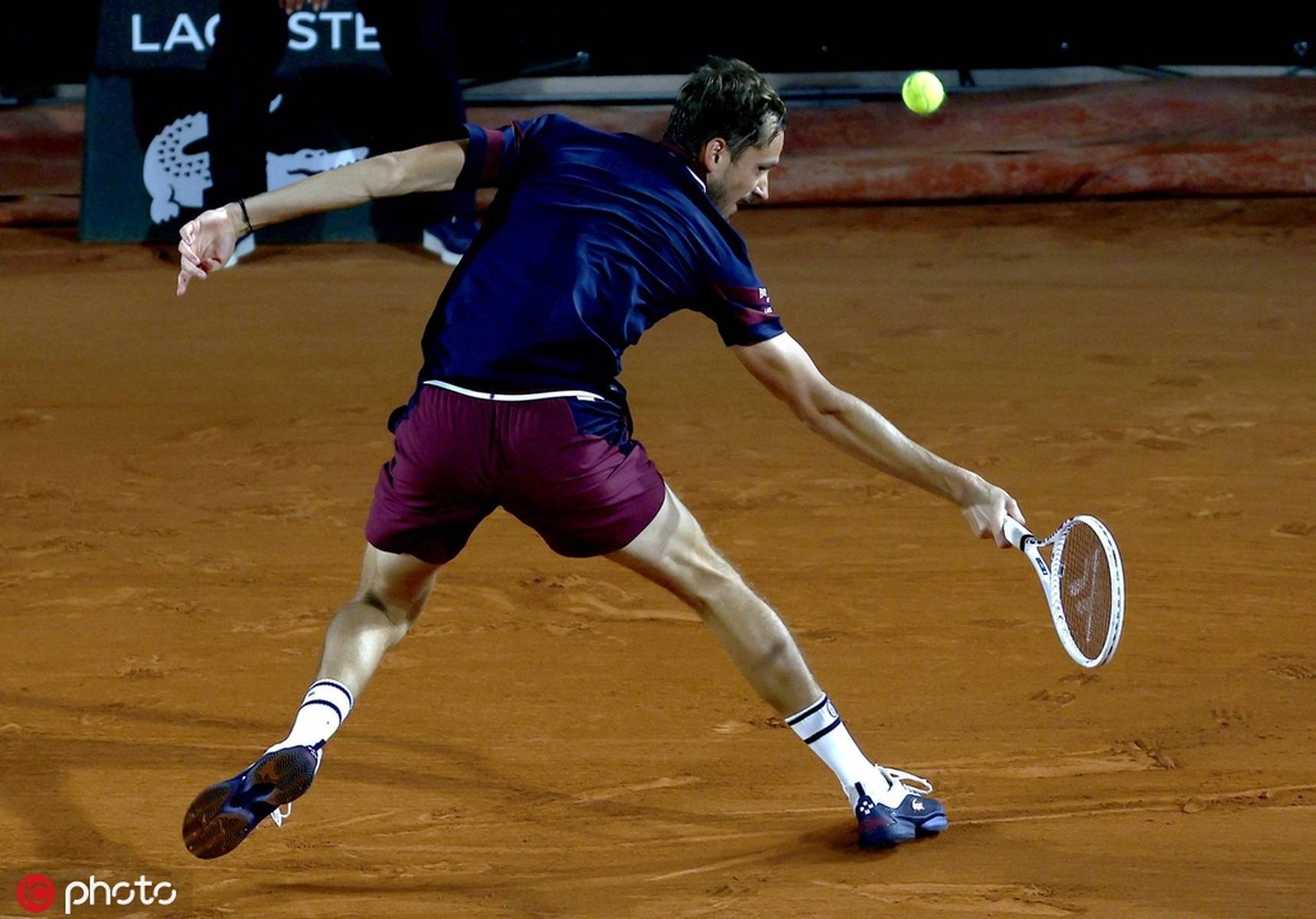 关于蒙特卡洛大师赛横扫法网，梅德韦杰夫点燃赛场的信息