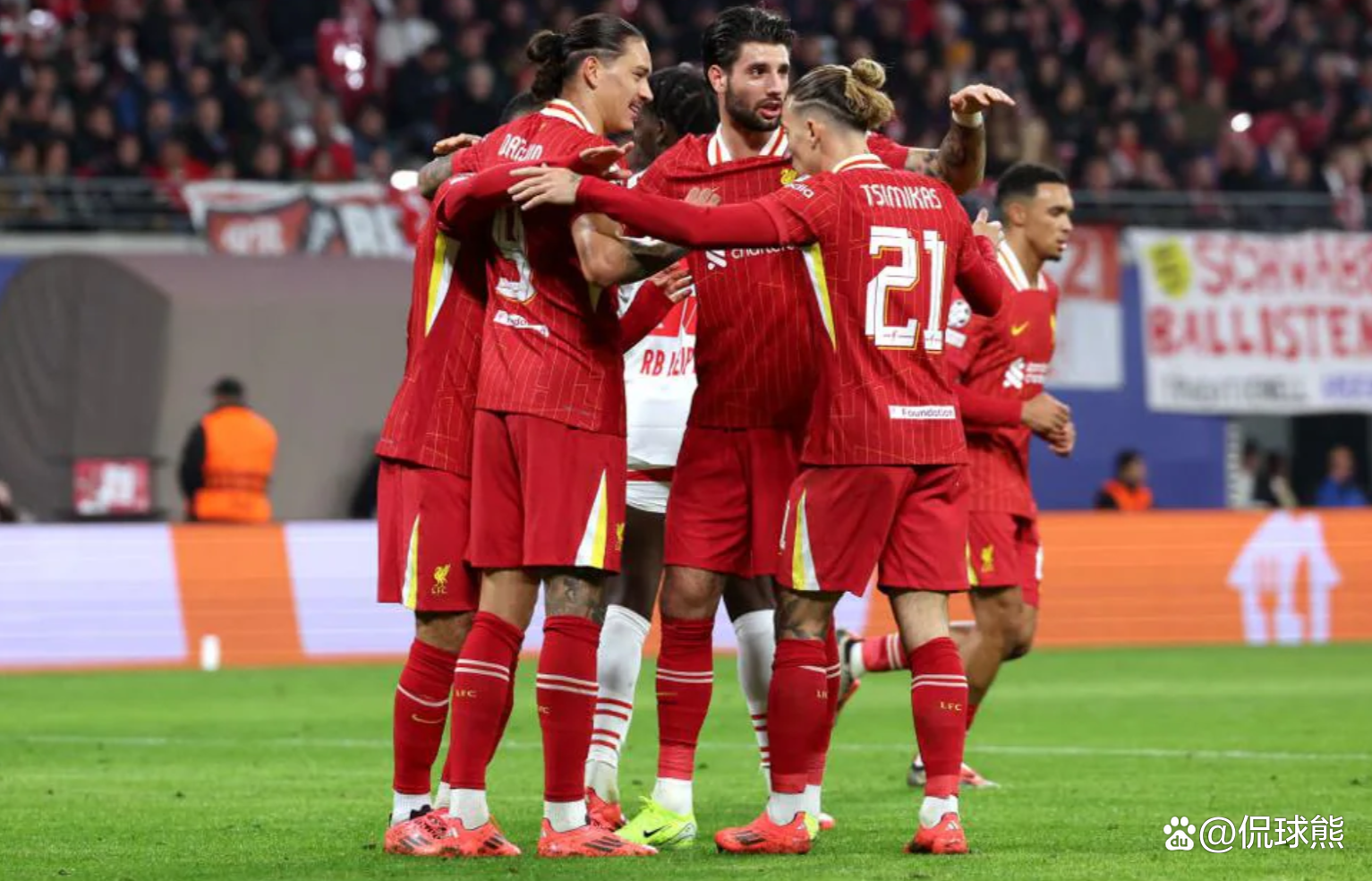 利物浦横扫中国，梅西带队取胜