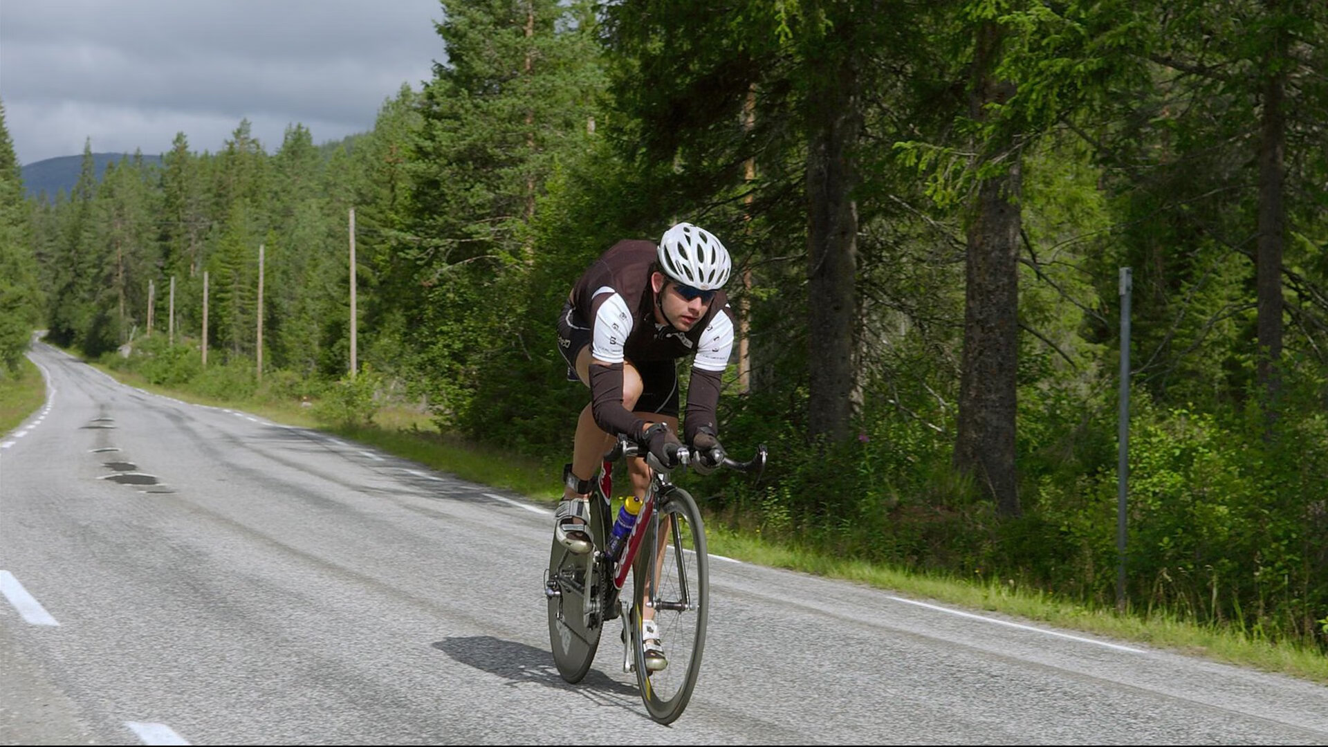 2026世界杯之夜，恩比德成为胜负手，当篮球巨星在足球世界点燃奇迹