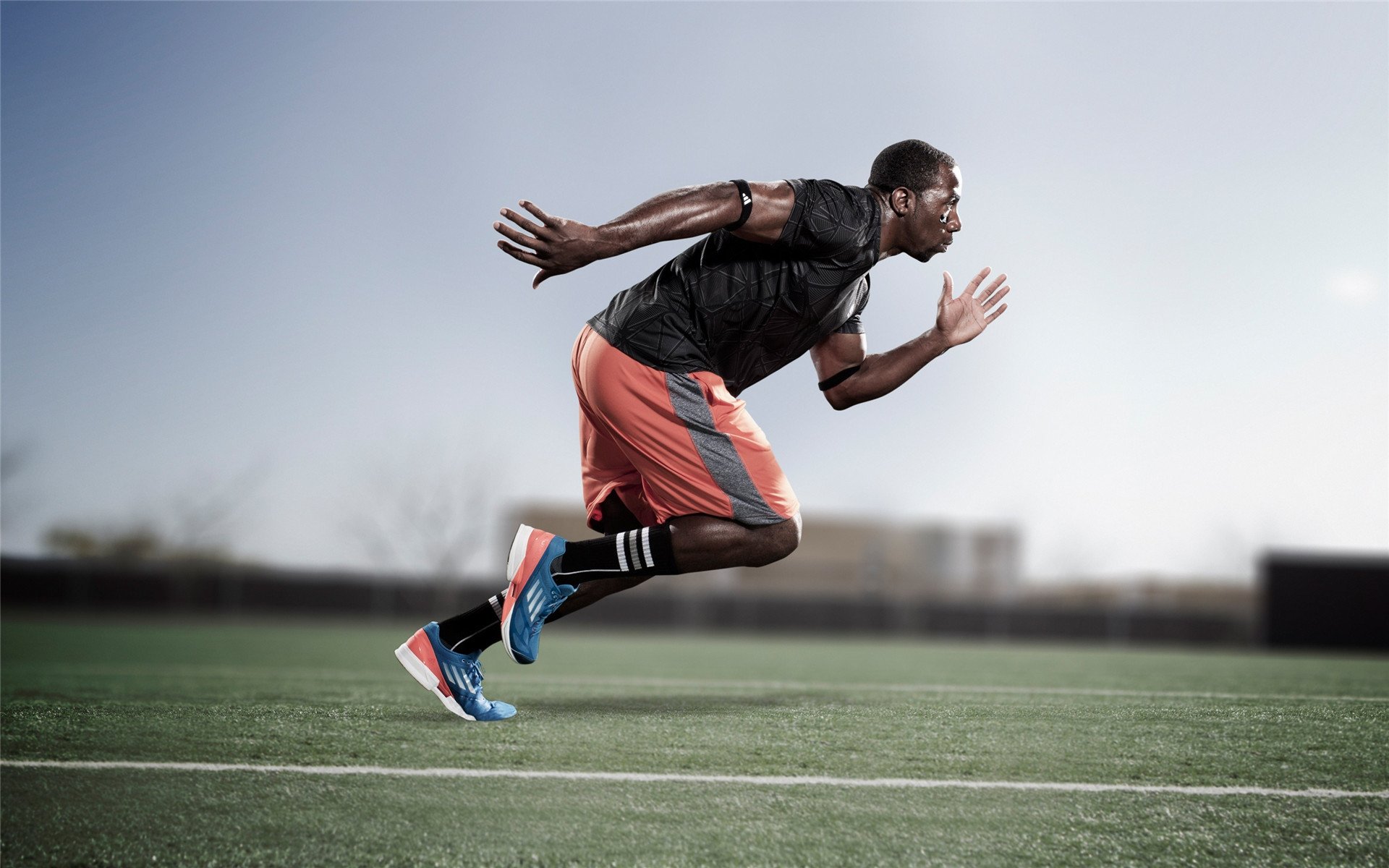 太阳防守锁死山西队，乔治成为关键先生